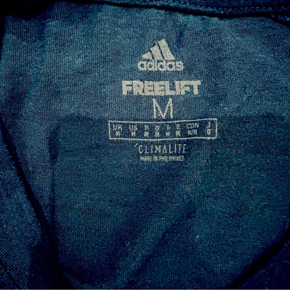 Adidas FreeLift Tennis Tee, Climalite, Midnight Blue, M, Excellent Condition - Picture 3 of 3